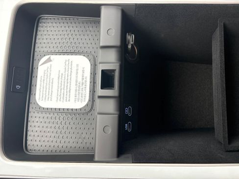 New 2026 Genesis GV70 2.5T Advanced AWD/4WD image 24