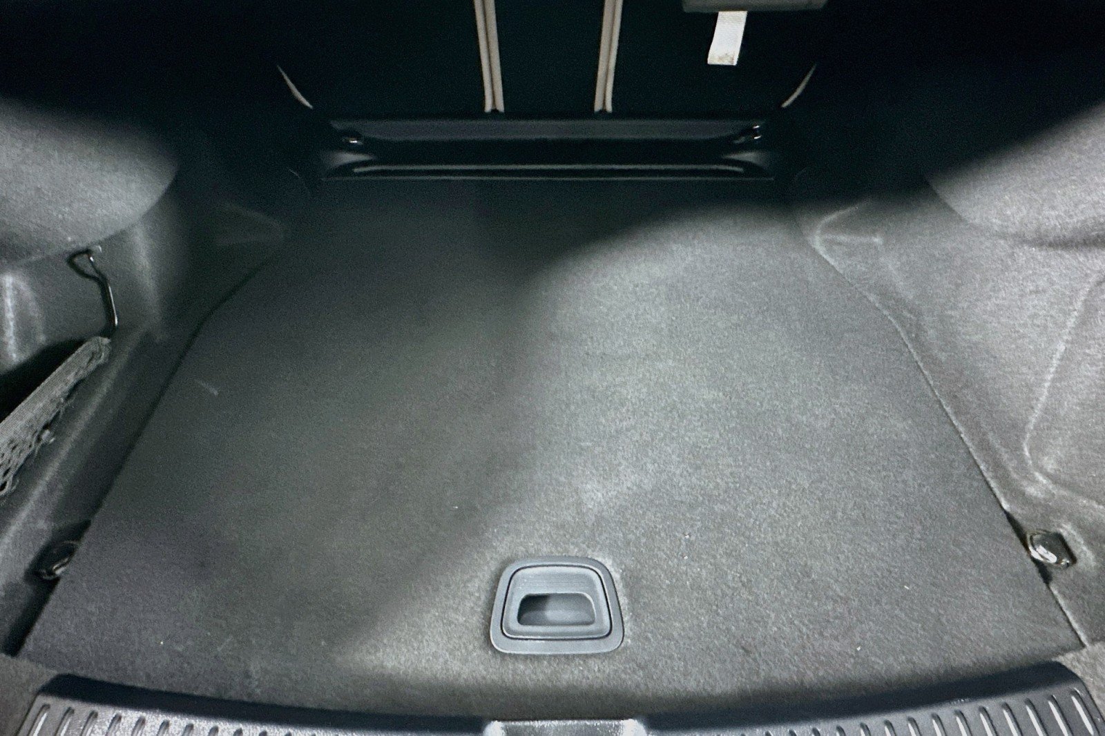 Used 2024 Mercedes-Benz E 450 4MATIC Sedan w/ Winter Package image 22