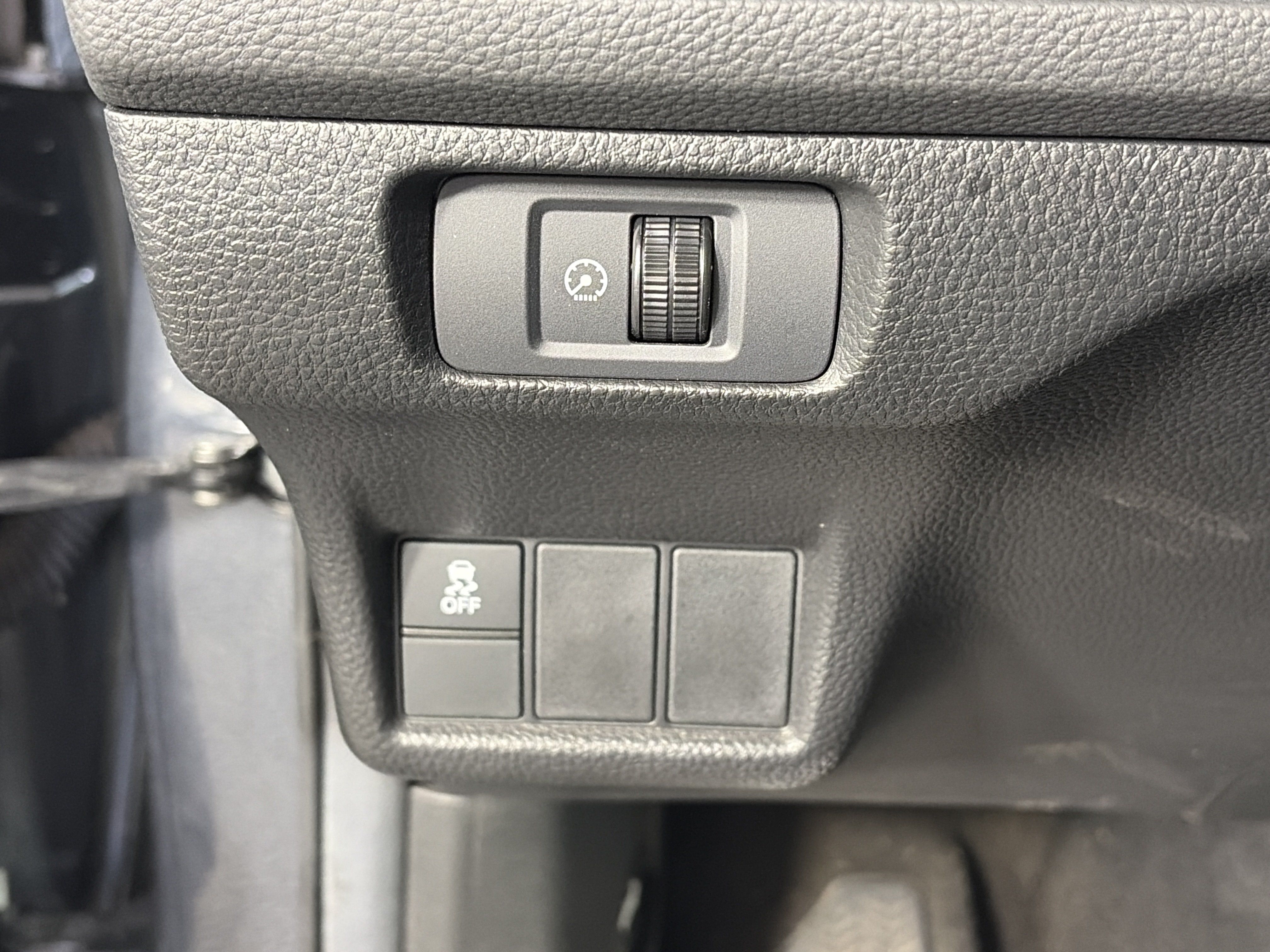Used 2025 Honda Civic Sport image 26