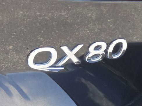 Used 2018 INFINITI QX80 2WD w/ Driver Assistance Package image 18
