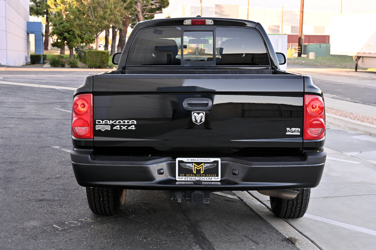 Used 2007 Dodge Dakota Laramie w/ Sun & Wheel Value Group AWD/4WD image 6
