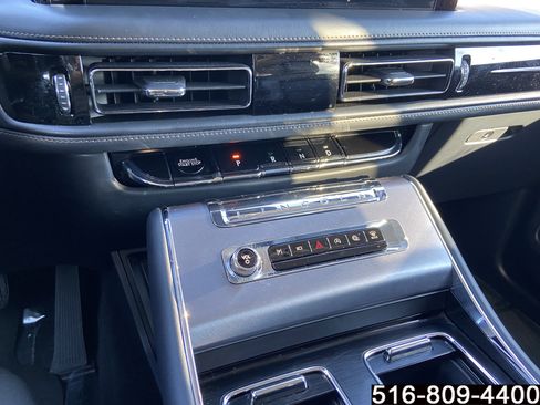 Used 2025 Lincoln Aviator AWD w/ Equipment Group 101A image 20