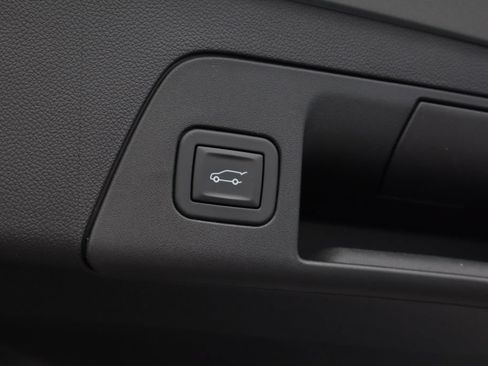 Certified 2025 Buick Envision Sport Touring AWD/4WD image 27
