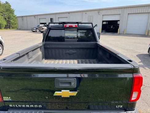 Used 2017 Chevrolet Silverado 1500 LTZ w/ Sport Package AWD/4WD image 12