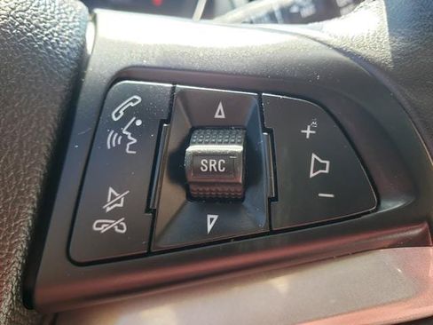 Used 2019 Chevrolet Trax LT w/ Driver Confidence Package AWD/4WD image 22