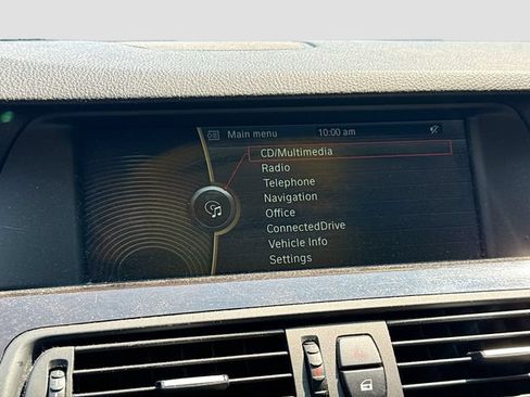 Used 2012 BMW 528i xDrive Sedan AWD/4WD image 14