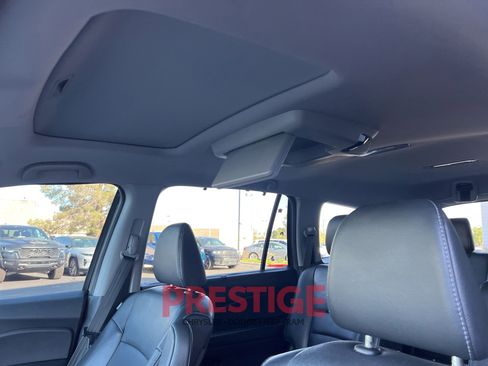 Used 2019 Honda Pilot Touring image 36