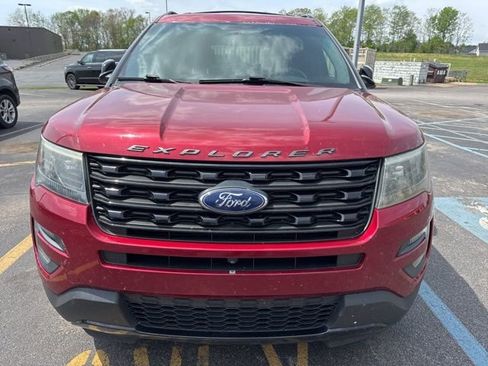 Used 2016 Ford Explorer Sport w/ Equipment Group 401A image 2