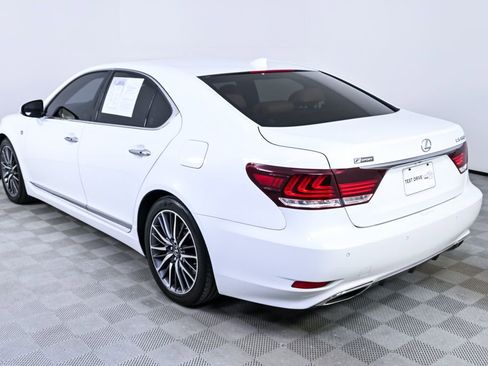 Used 2015 Lexus LS 460 w/ F Sport Package image 4