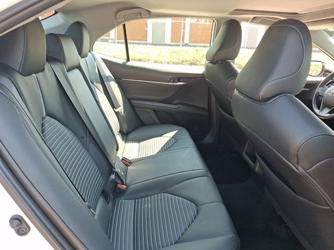 Used 2024 Toyota Camry SE FWD image 15