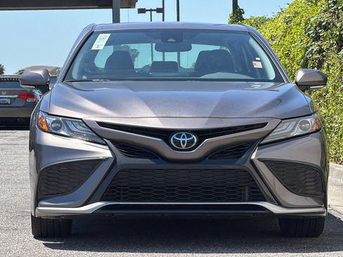 Used 2024 Toyota Camry XSE FWD image 10