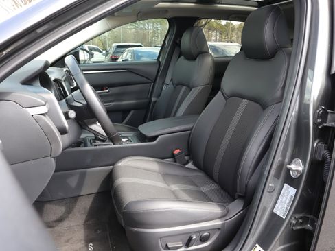 Certified 2023 MAZDA CX-50 2.5 S w/ Cargo Package image 8