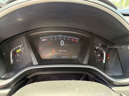 Used 2019 Honda CR-V EX image 2