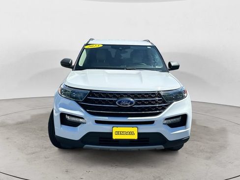 Used 2023 Ford Explorer XLT w/ Equipment Group 202A AWD/4WD image 8