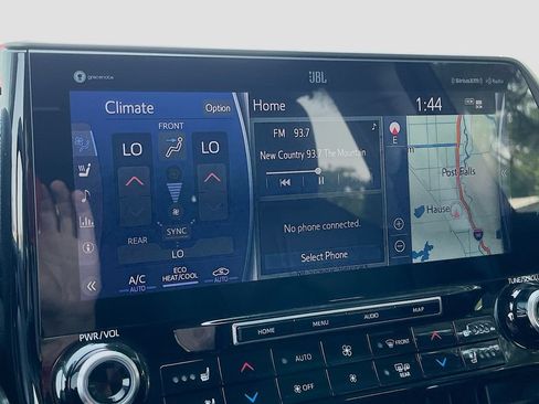 Used 2020 Toyota Highlander Limited AWD/4WD image 6