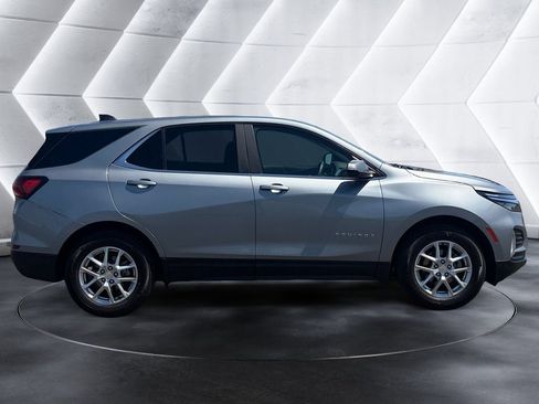 Certified 2024 Chevrolet Equinox LT FWD image 6