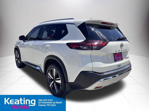 Used 2023 Nissan Rogue Platinum FWD image 9