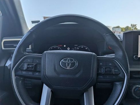 Used 2024 Toyota Tacoma TRD Off-Road AWD/4WD image 25