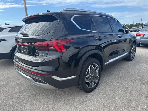 Used 2022 Hyundai Santa Fe Limited AWD/4WD image 2