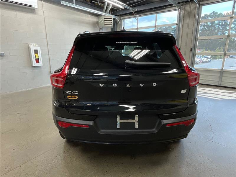 Used 2023 Volvo XC40 Recharge Plus AWD/4WD image 4