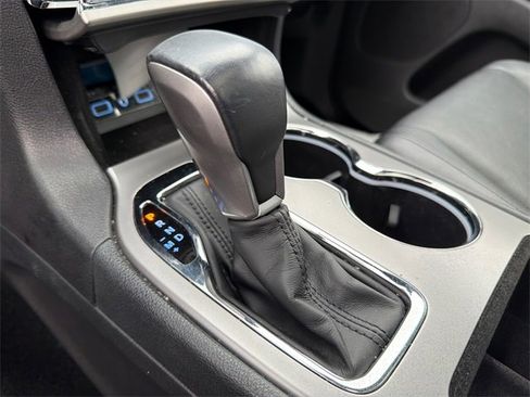 Used 2020 Jeep Grand Cherokee Limited w/ Luxury Group II image 32