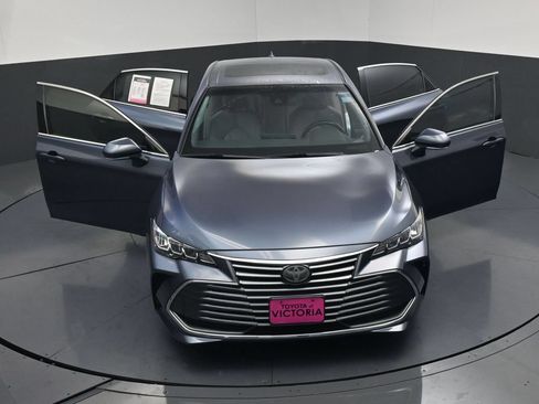 Used 2019 Toyota Avalon XLE w/ Moonroof Package FWD image 26