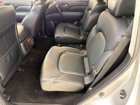 Used 2019 INFINITI QX80 Luxe AWD/4WD image 15