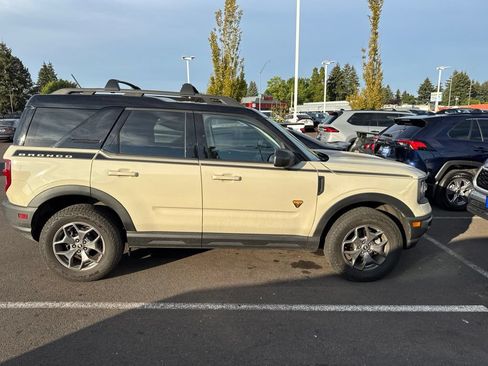 Used 2024 Ford Bronco Sport Badlands w/ Premium Package AWD/4WD image 3