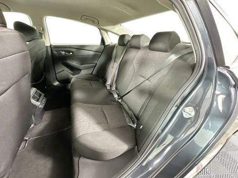 Used 2025 Honda Accord LX image 27