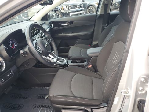 Used 2019 Kia Forte S w/ S Premium Package FWD image 20