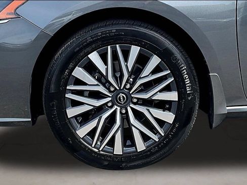 Certified 2023 Nissan Altima 2.5 SV AWD/4WD image 32
