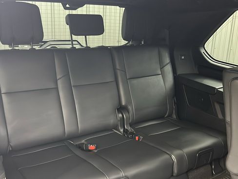 Used 2025 Toyota Sequoia Limited image 41