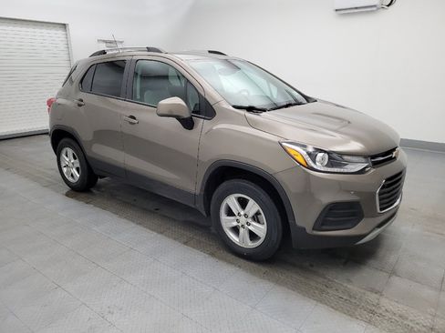 Used 2022 Chevrolet Trax LT AWD/4WD image 11