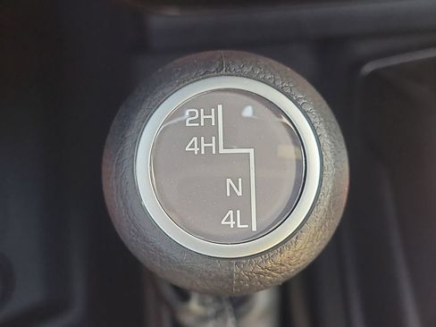 New 2026 Jeep Gladiator Willys AWD/4WD image 28