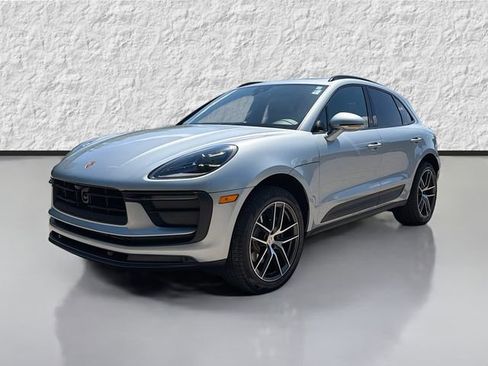 Used 2026 Porsche Macan Turbo AWD/4WD image 7