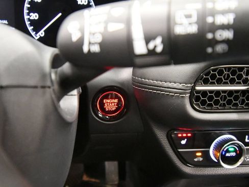 Certified 2023 Honda HR-V EX-L image 24