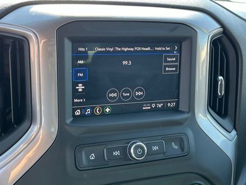 Used 2025 Chevrolet Silverado 1500 Custom image 20