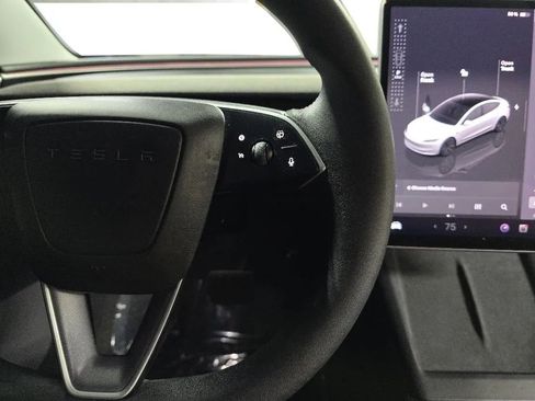 Used 2025 Tesla Model 3 Long Range image 22