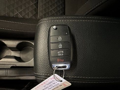 Used 2023 Kia Rio S image 17