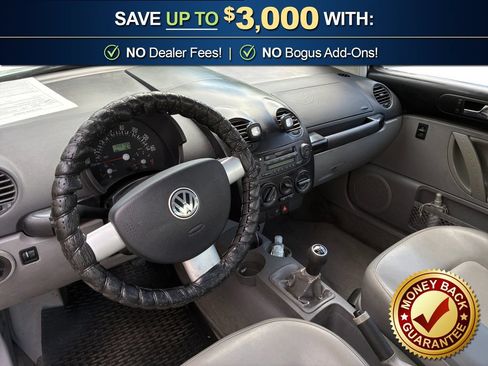 Used 2001 Volkswagen Beetle GLS FWD image 4