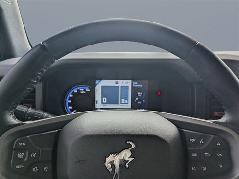 Used 2023 Ford Bronco Black Diamond image 26