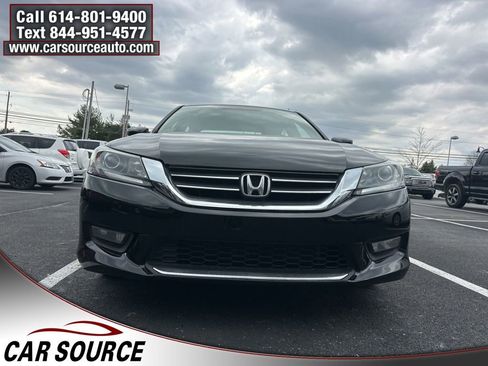 Used 2015 Honda Accord Sport image 2