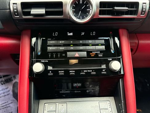 Used 2021 Lexus IS 350 F Sport RWD image 19