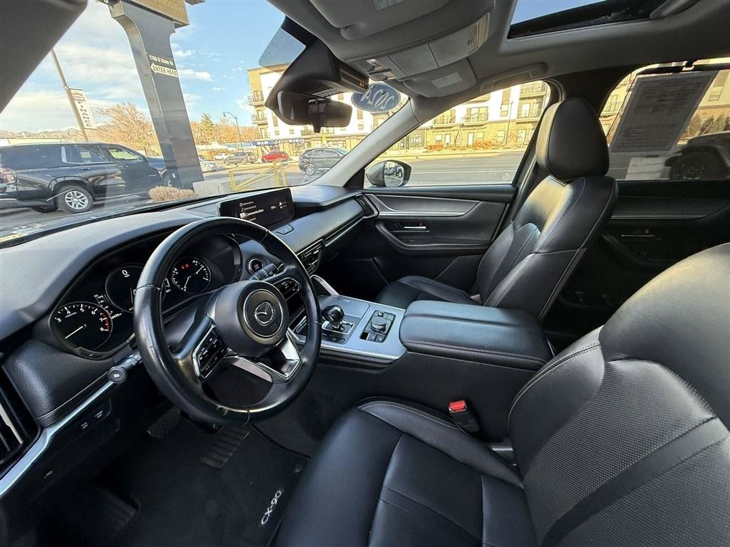 Used 2024 MAZDA CX-90 3.3 Turbo w/ Preferred Plus AWD/4WD image 24