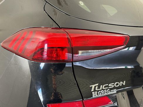 Used 2020 Hyundai Tucson SE image 35