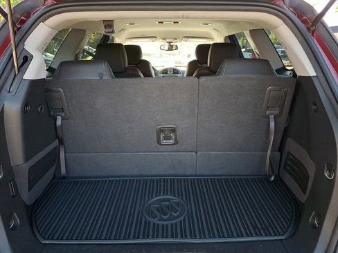 Used 2017 Buick Enclave Leather FWD image 28