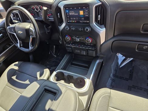 Used 2022 Chevrolet Silverado 2500 LTZ w/ LTZ Plus Package AWD/4WD image 16
