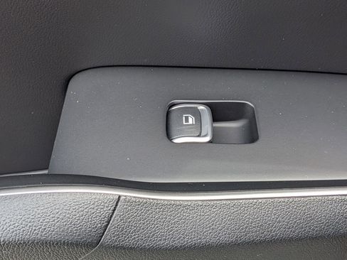 New 2026 Kia Sorento LX FWD image 27