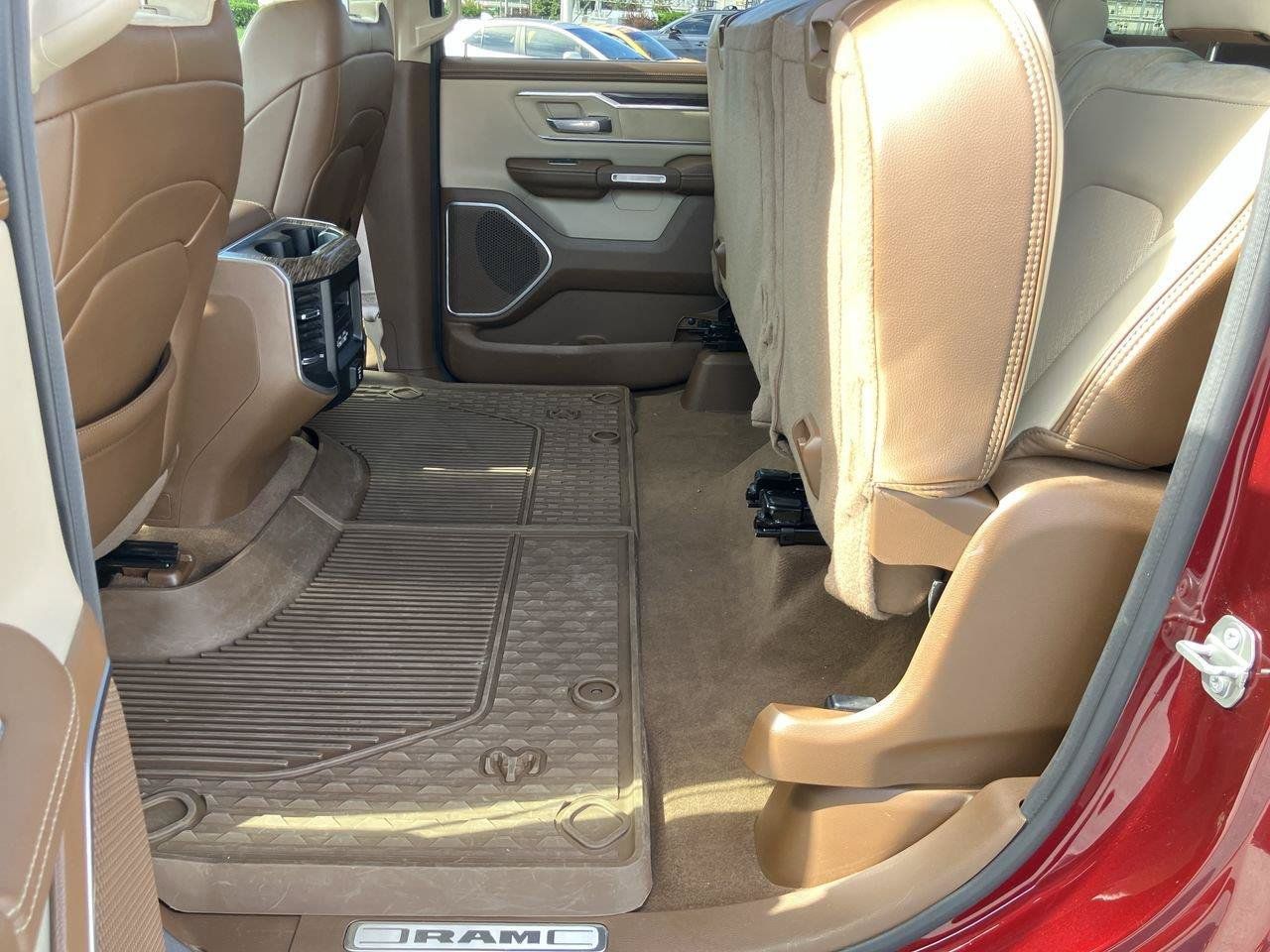 Used 2020 RAM 1500 Laramie AWD/4WD image 31