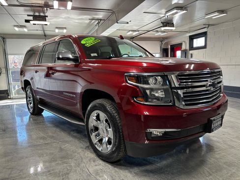 Used 2016 Chevrolet Suburban LTZ AWD/4WD image 2